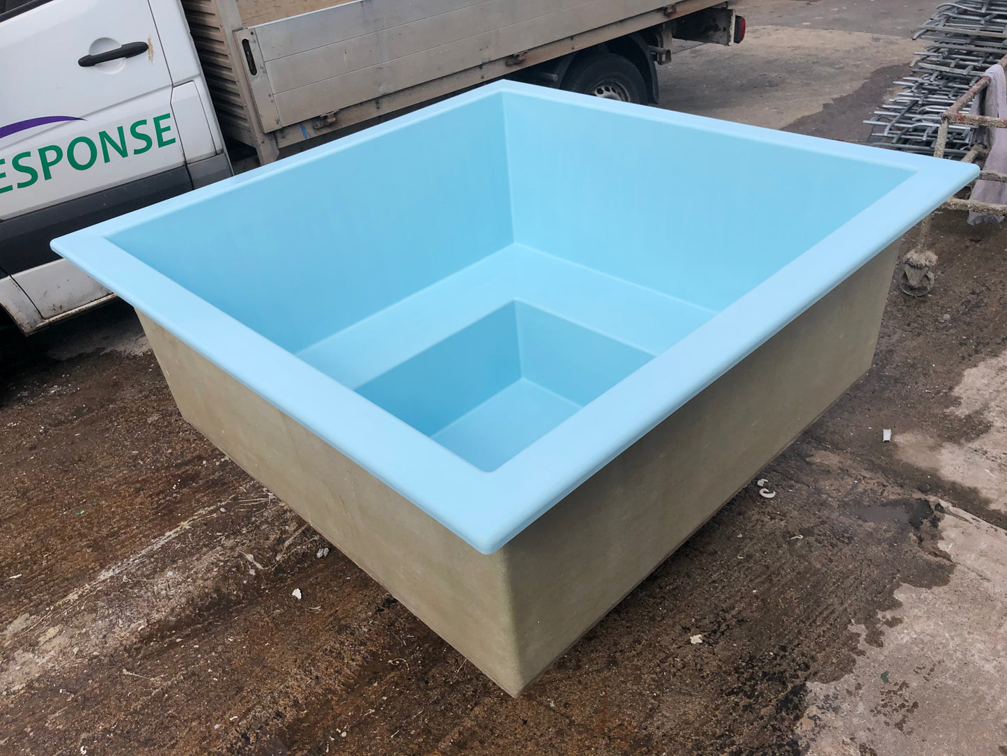 GRP Hot tub suitable for creating 4/6 person DIY Hot tub or Ice bath