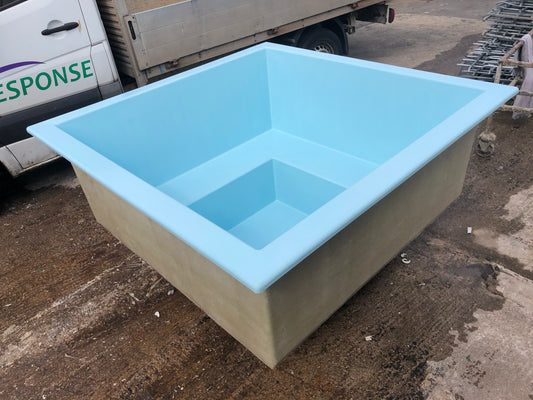 GRP Hot tub suitable for creating 4/6 person DIY Hot tub or Ice bath